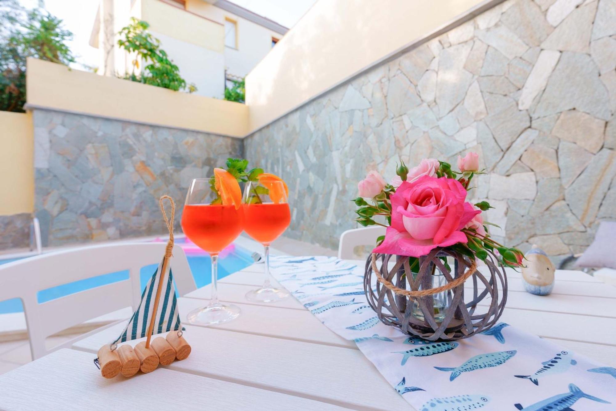 Exclusive Use Swimming Pool Available From June To September Cagliari